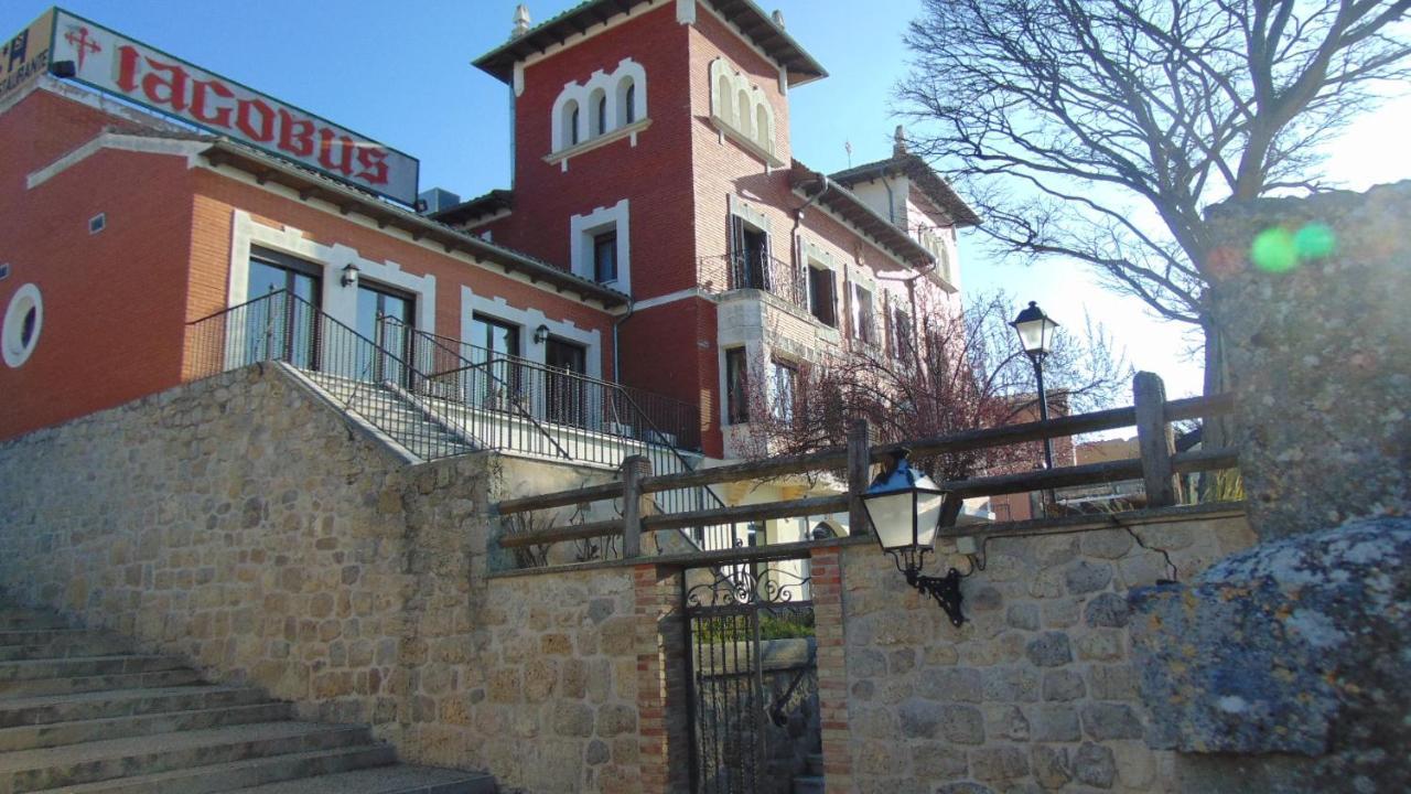 Hotel Iacobus Castrojeriz Zewnętrze zdjęcie